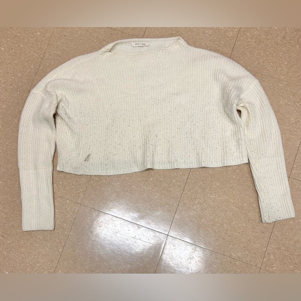 White cropped sweater, size medium